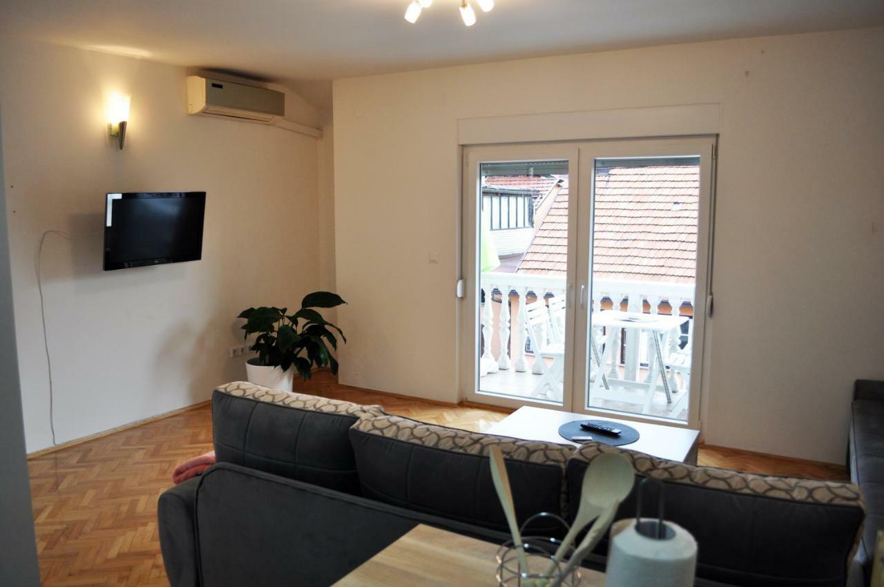 Apartmán Apartman Dina Tuzla Exteriér fotografie