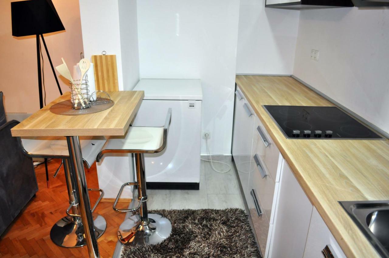 Apartmán Apartman Dina Tuzla Exteriér fotografie
